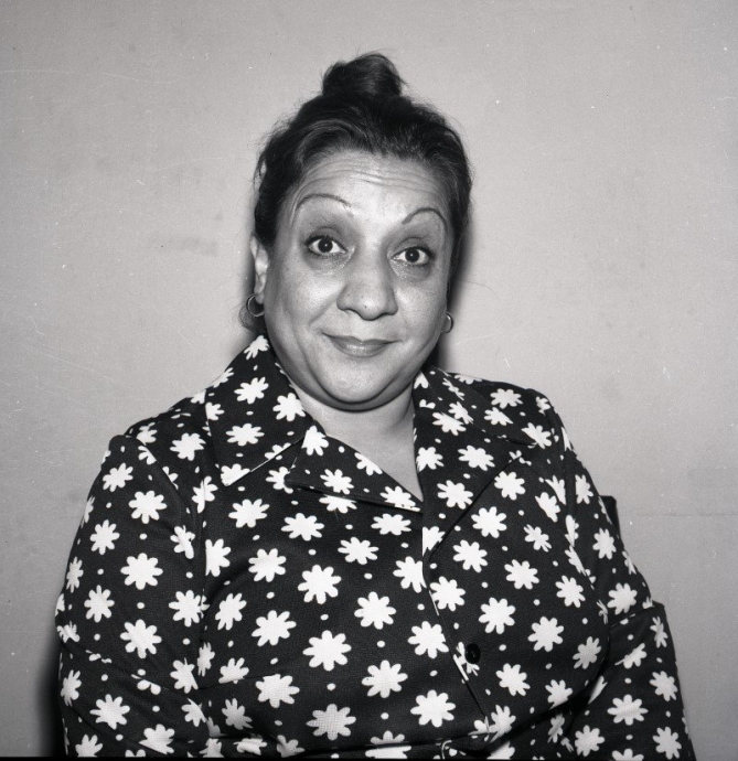adile naşit