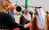 melania trump ın arapları dinden çıkarması / #1429480