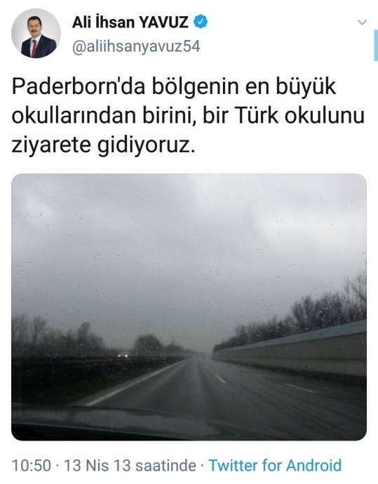 akp seçim sözcüsünün fetö pozu