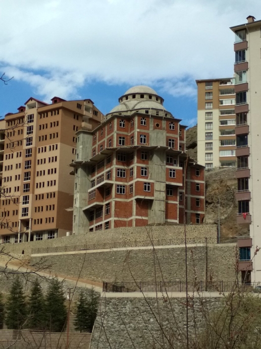 gümüşhane de yapılan çok amaçlı camii