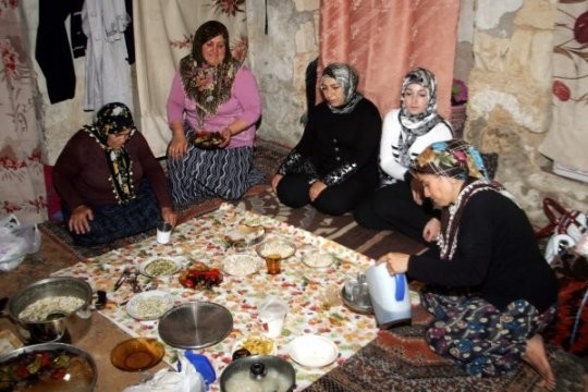 akp milletvekilleri iftar yemeği programı