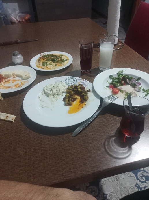 sözlük yazarlarının şu an bulundukları yer