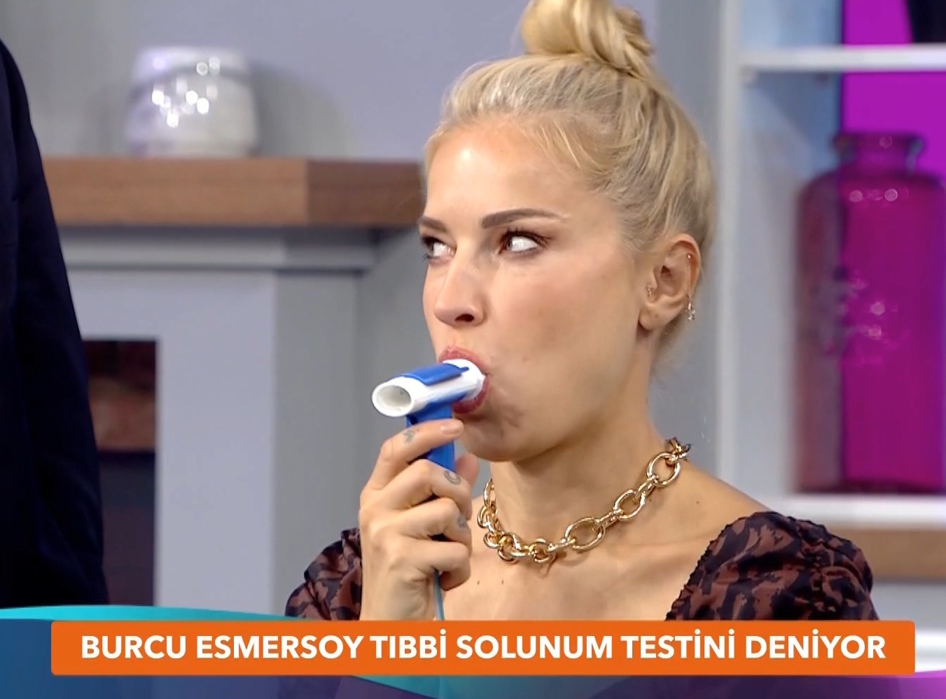 Burcu Esmersoy 1949068 Uludağ Sözlük Galeri 9707