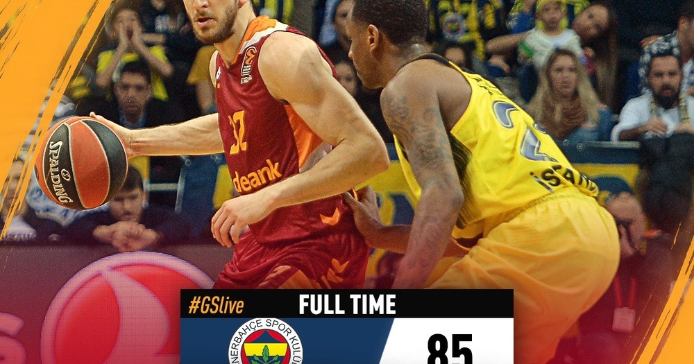 Nefesleri Kesen Türk Derbisini Fenerbahçe Kazandı